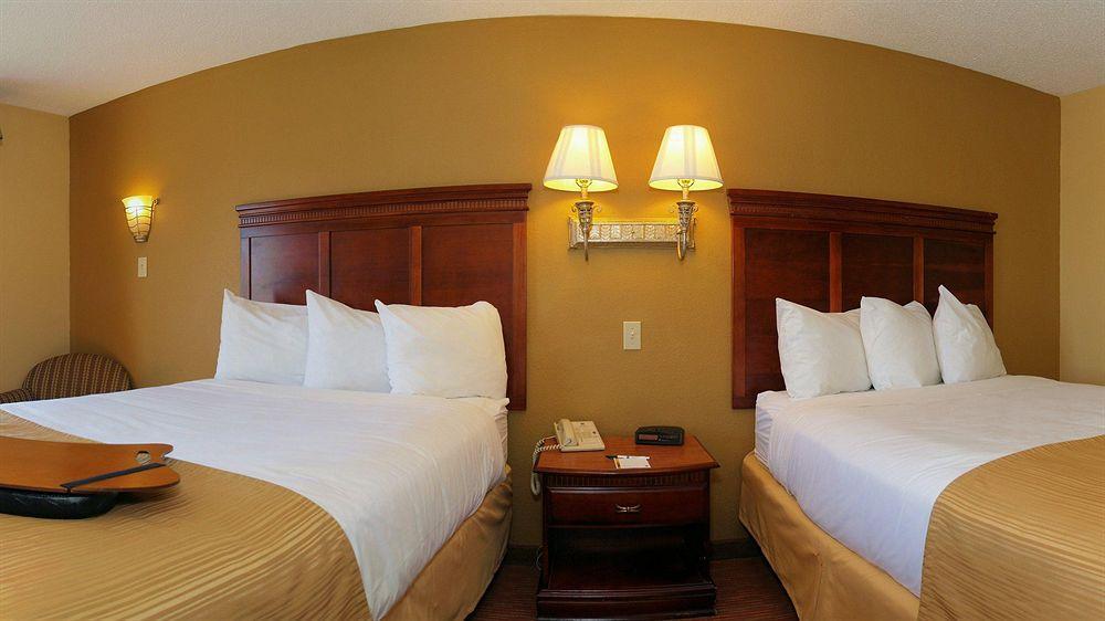 Surestay Plus Hotel By Best Western Durham Medical Center Exterior photo