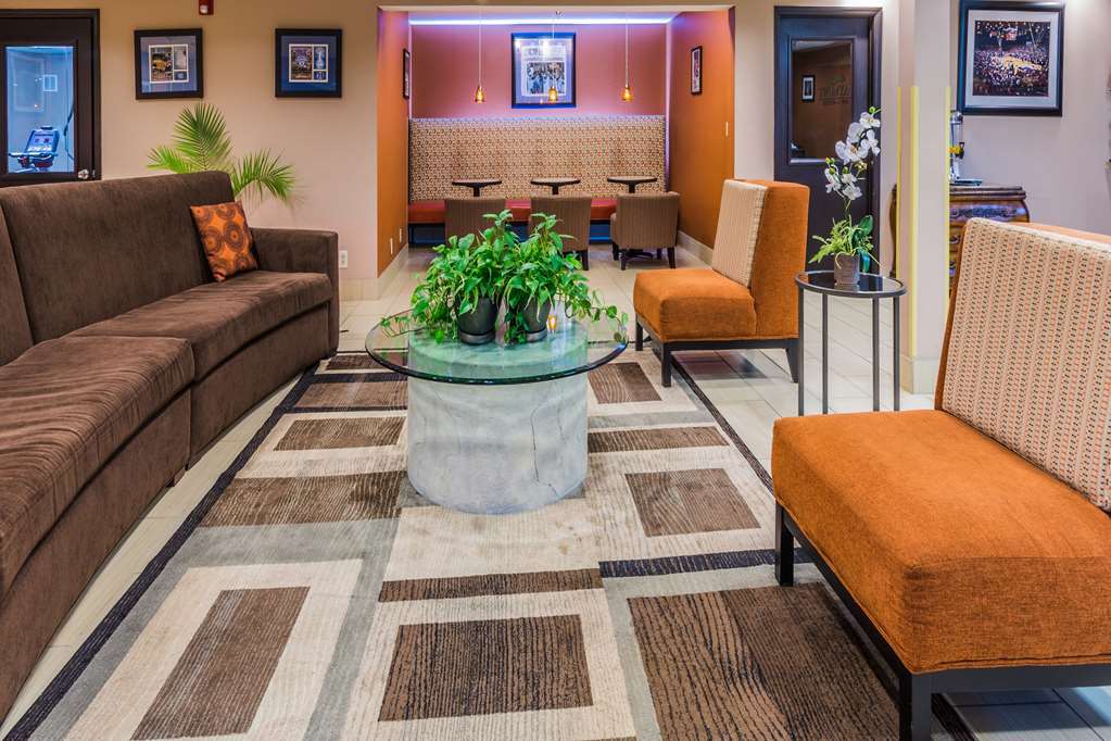 Surestay Plus Hotel By Best Western Durham Medical Center Interior photo