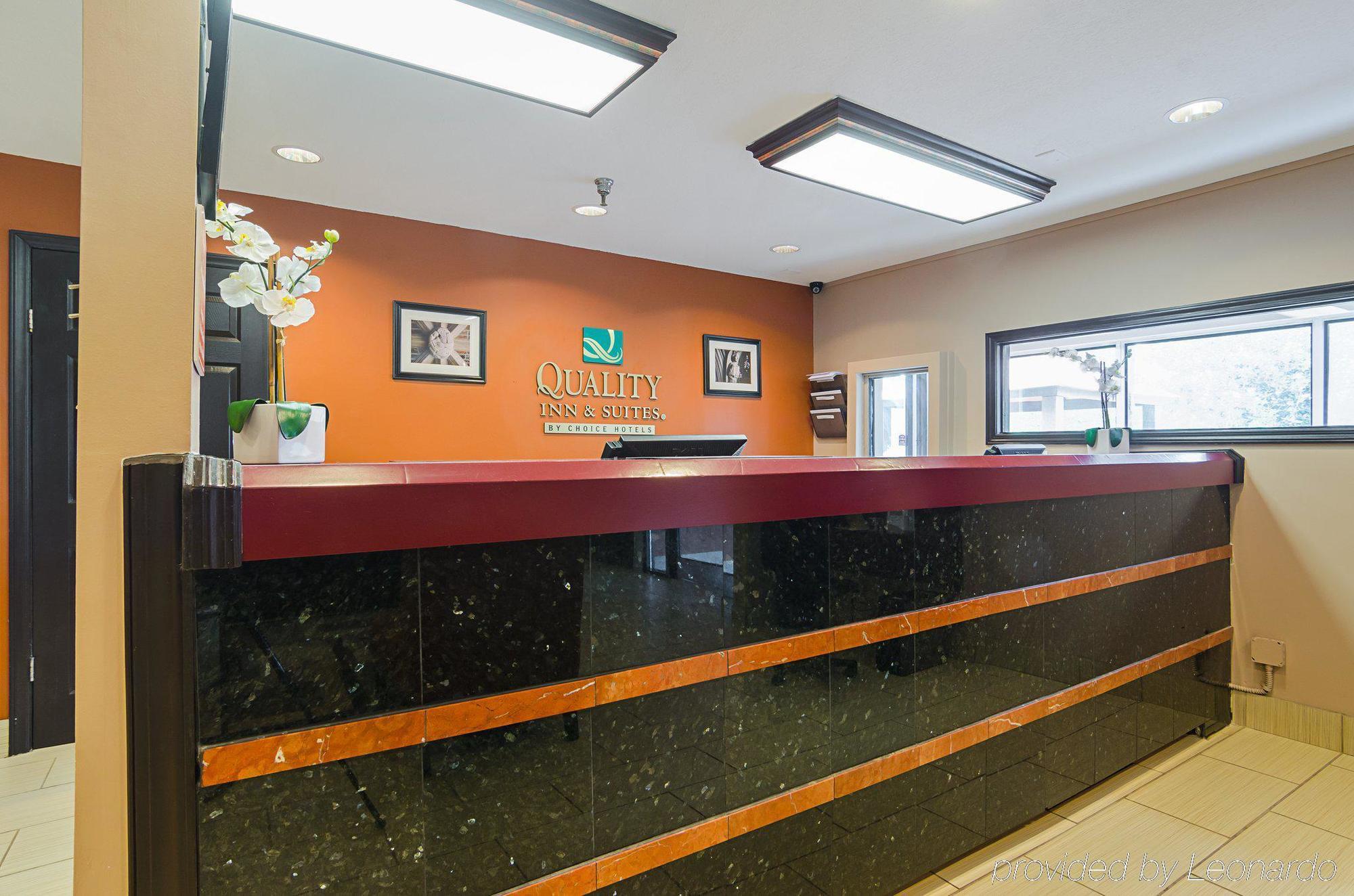 Surestay Plus Hotel By Best Western Durham Medical Center Exterior photo